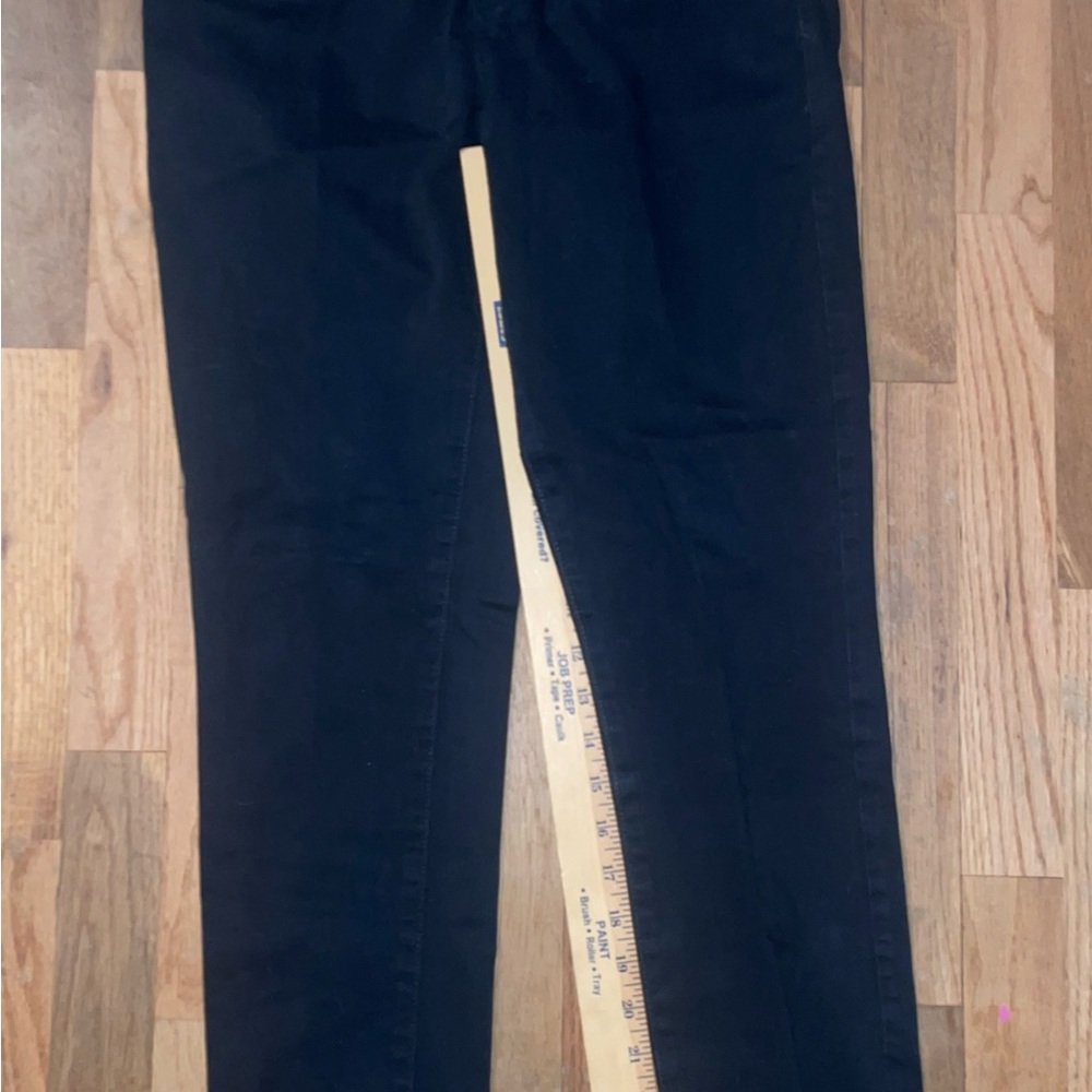 Levi's 721 High Rise Skinny jeans
 Black Skinny Slim Fit Denim Jeans - Size 6